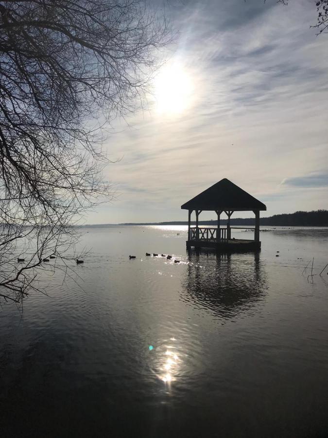 Drewniany Domek Nad Miedwiem Morzyczyn  Exteriér fotografie
